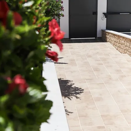 Silver Globe Albufeira