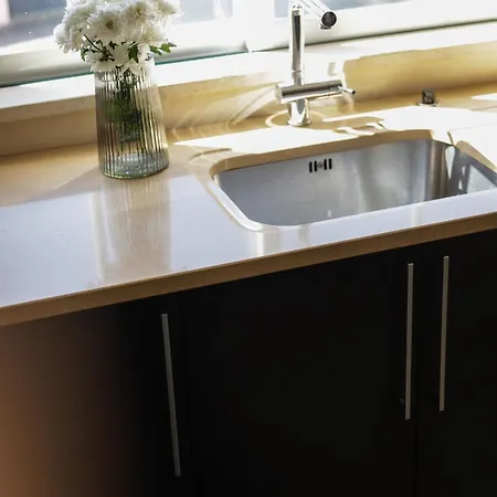 Villa Silver Globe *