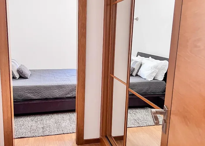 Silver Globe Willa *