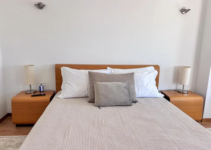 Silver Globe Albufeira